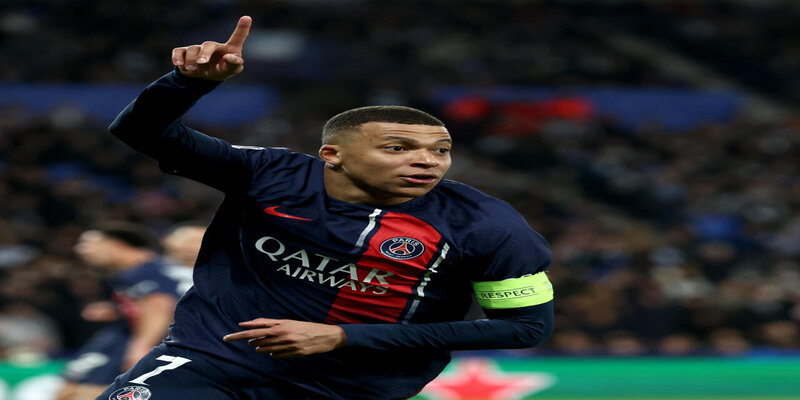 Mbappé's Meteoric Rise: From Prodigy to Global Icon